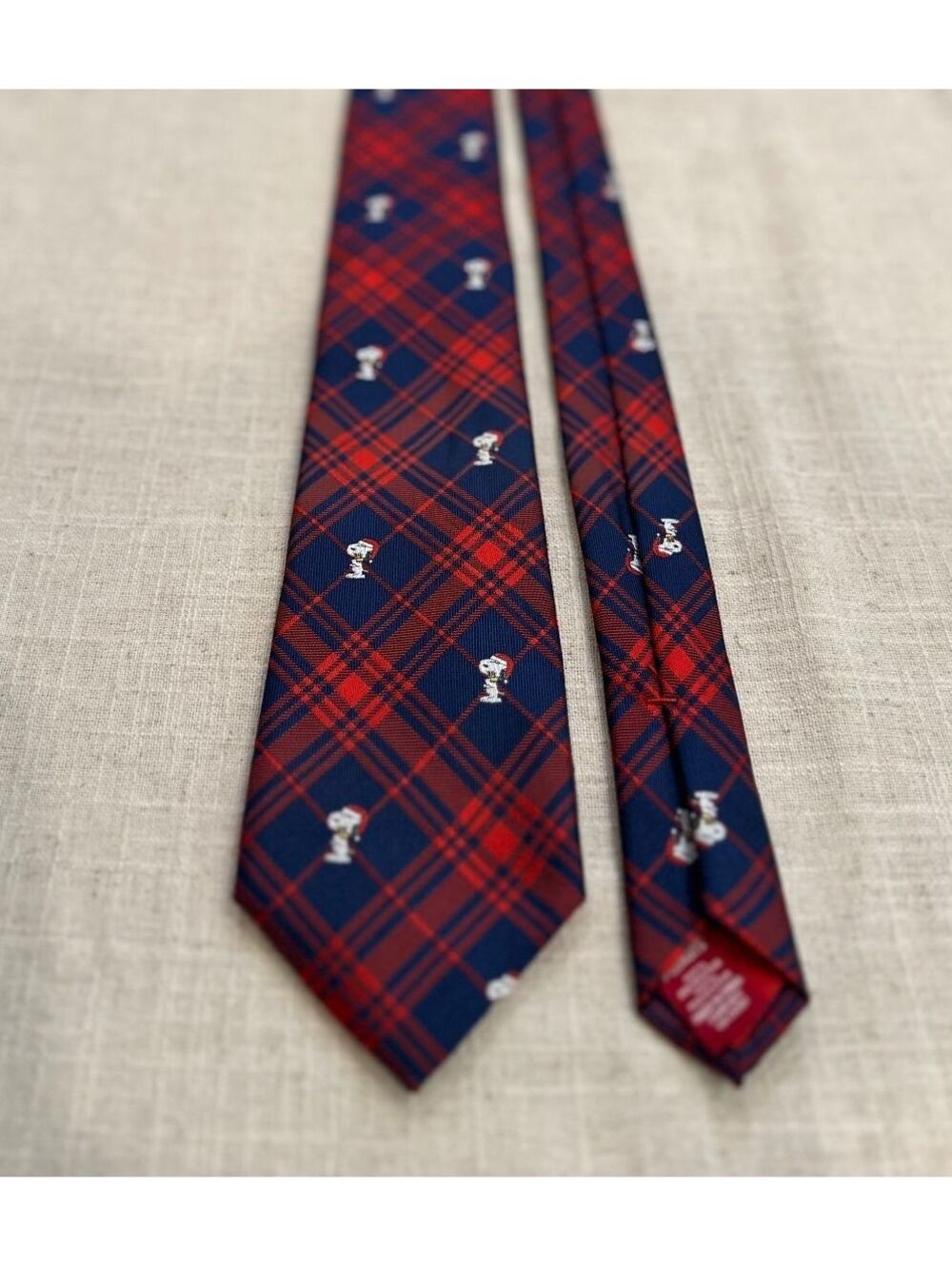 Peanuts Snoopy Christmas Holiday Hat Navy Red Men's Business Character Necktie